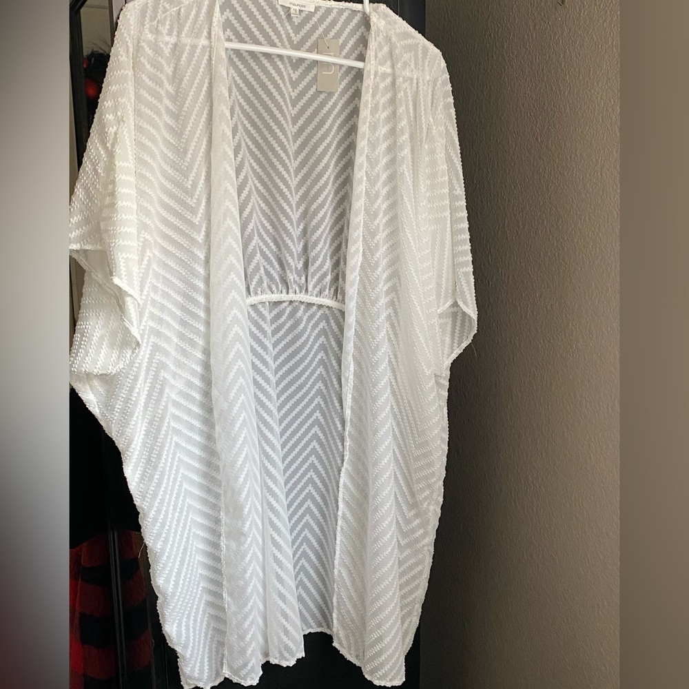 Maurices White Coverup